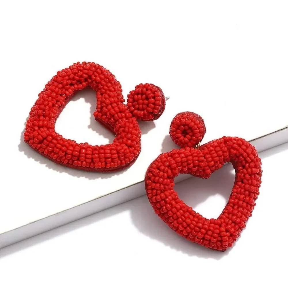 Beaded Heart Dangle Earrings ❤️